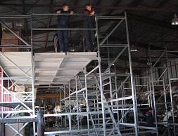 Компания "Равиал", г. Хабаровск, мезонин на зацепах